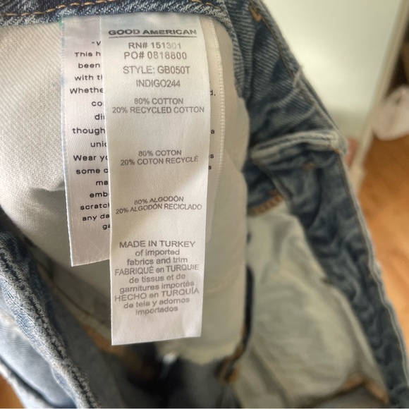 NWT Good American Good Boy Distressed High Rise Jean SN: GB050T Indigo Size 16 - Picture 11 of 17